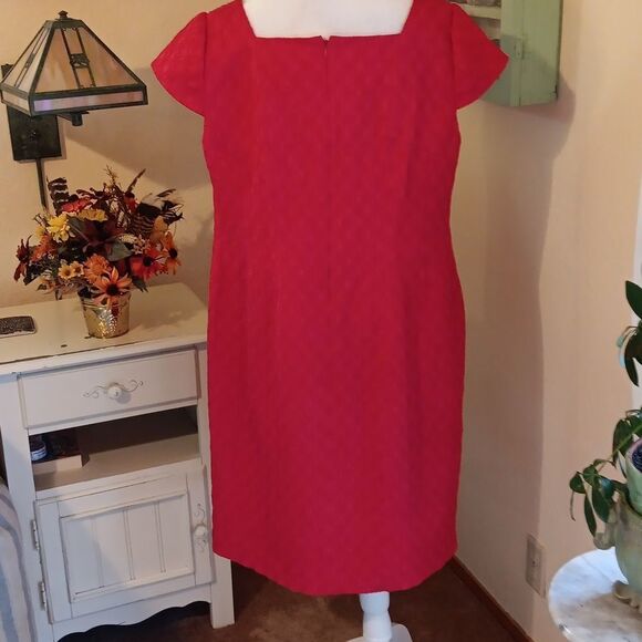 Adrianna Papell Square Neckline Jacquard Dress.Textured, Classic Red, Holiday - Picture 6 of 9